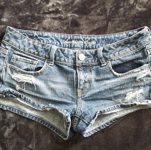 LIKE NEW American eagle shorts